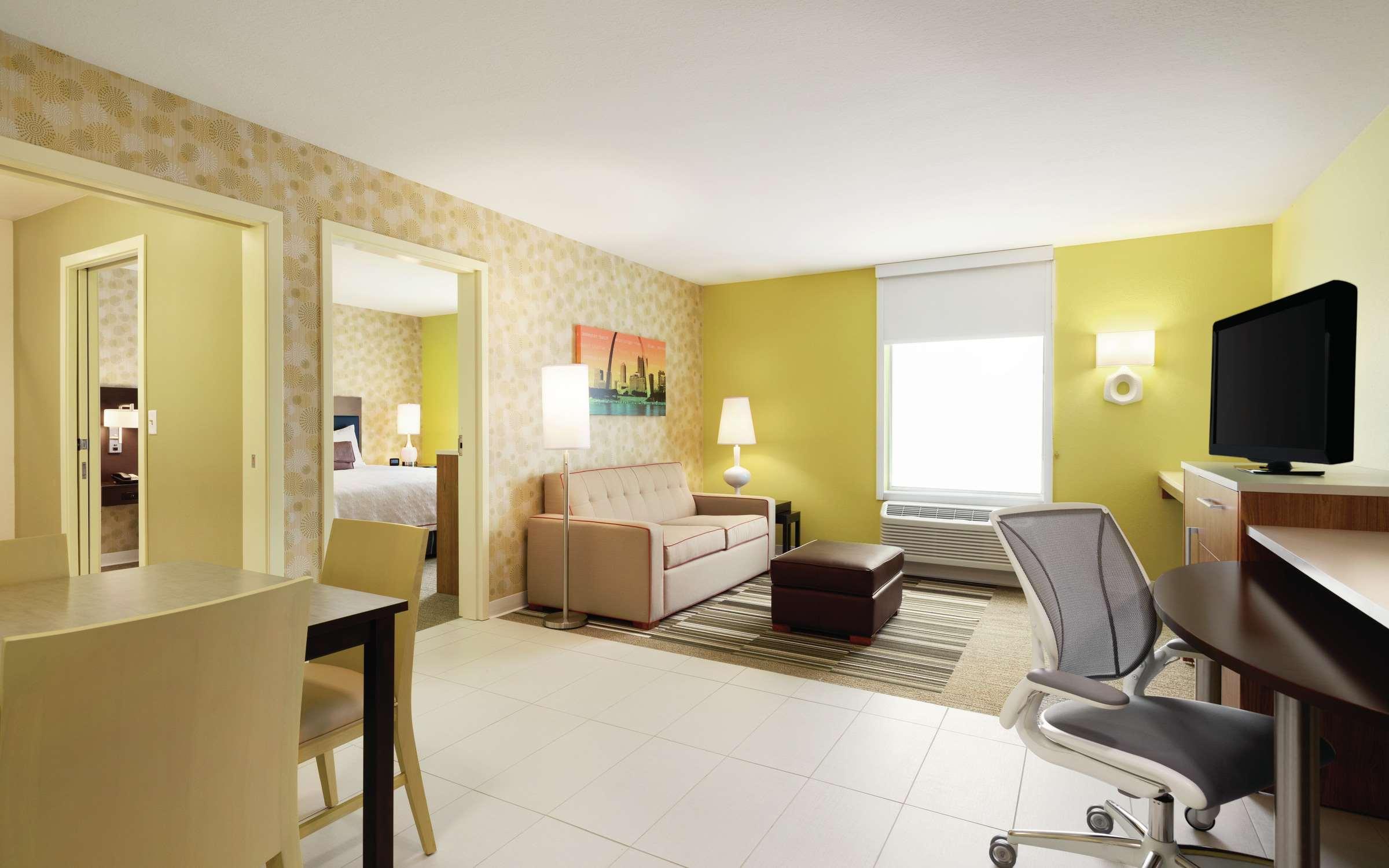 Home2 Suites St. Louis / Forest Park Richmond Heights Extérieur photo