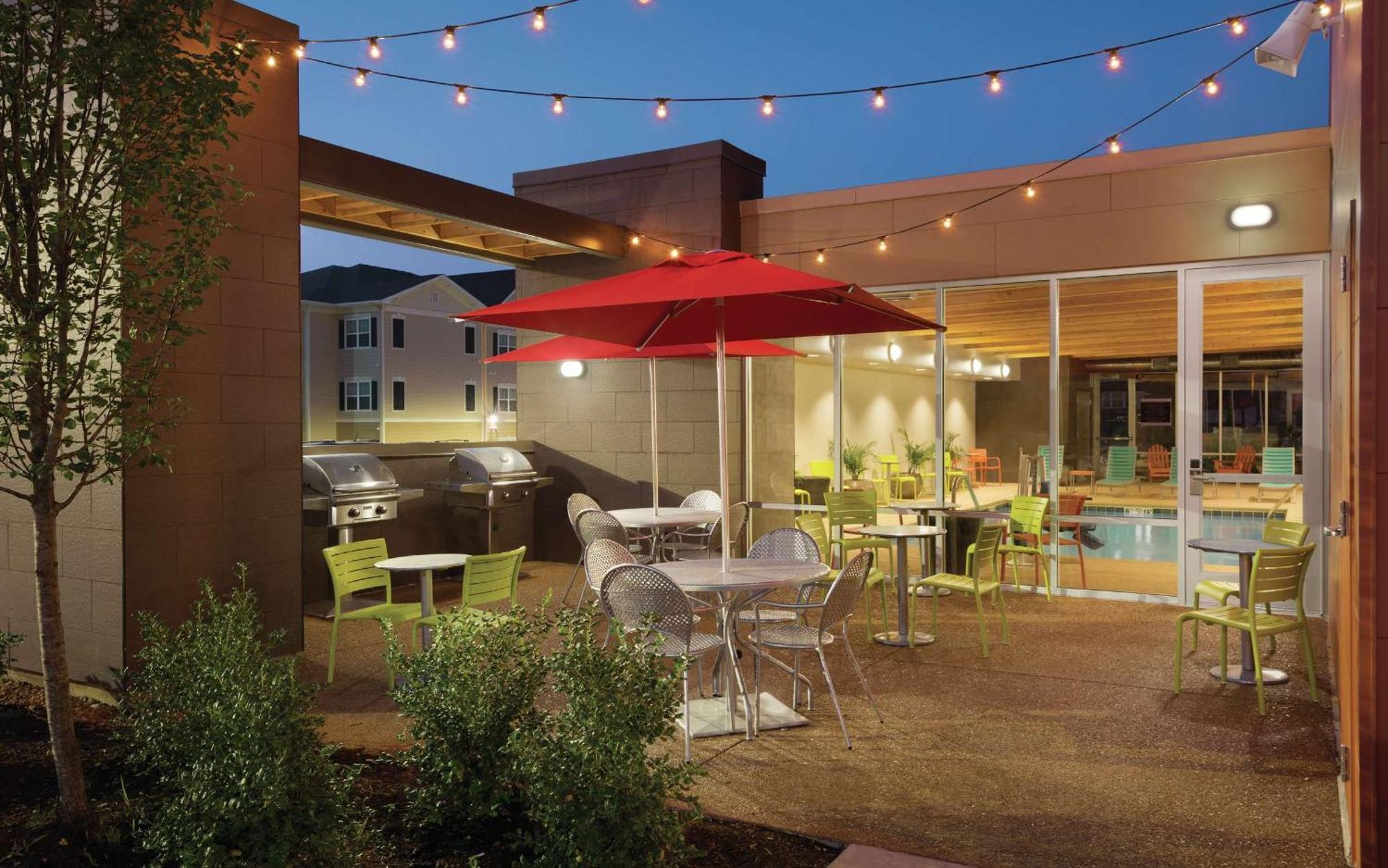 Home2 Suites St. Louis / Forest Park Richmond Heights Extérieur photo